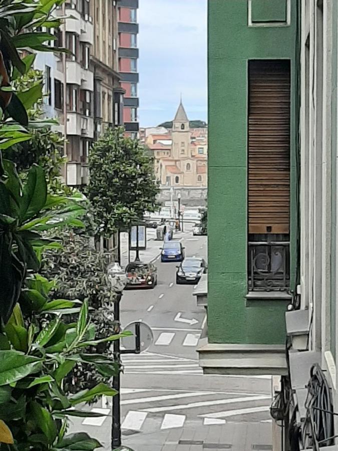 Ferienwohnung Bonito Piso En Gijon Centro Playa Exterior foto
